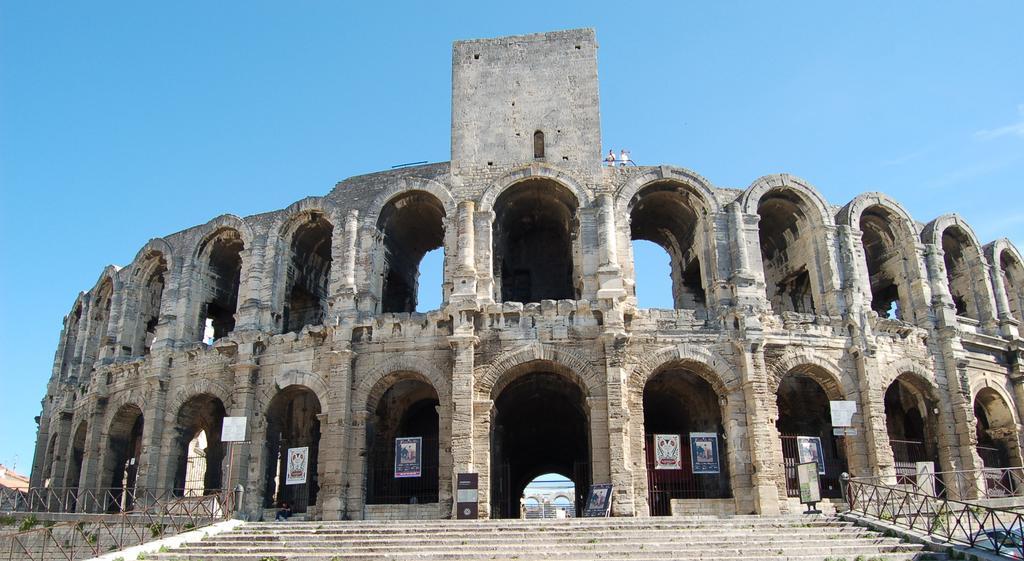 Arles' Haven - Le Loft Du Centre Lägenhet Rum bild